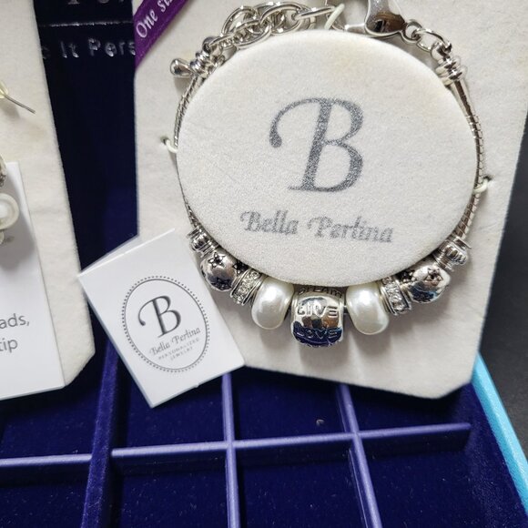 Bella Perlina Pearl Earrings and Necklace Set - Picture 3 of 3